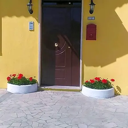 B Palace Hotel 2*