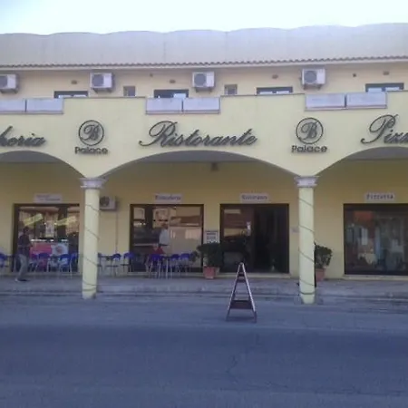 B Palace Hotel 2*