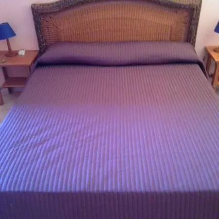 B Palace 2*